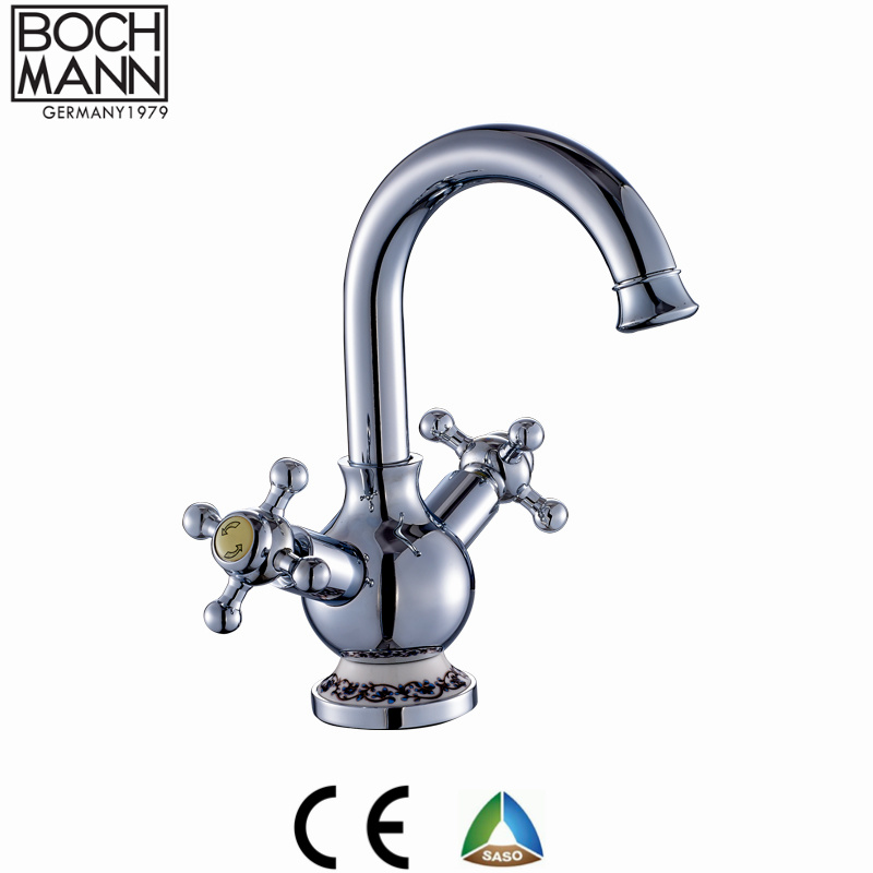 Luxury Tradional Design Art Chrome Deck Mounted Bathroom Water Faucet
