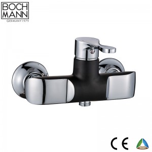 high quality chrome plated and black color brass kitchen sink Faucet