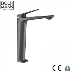 morden simple  design brass big size bath faucet matt black color