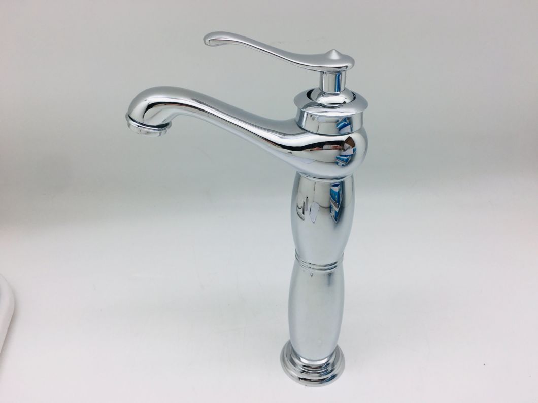 High Chrome Plated Zinc Body Water Faucet with Ceramic Handle